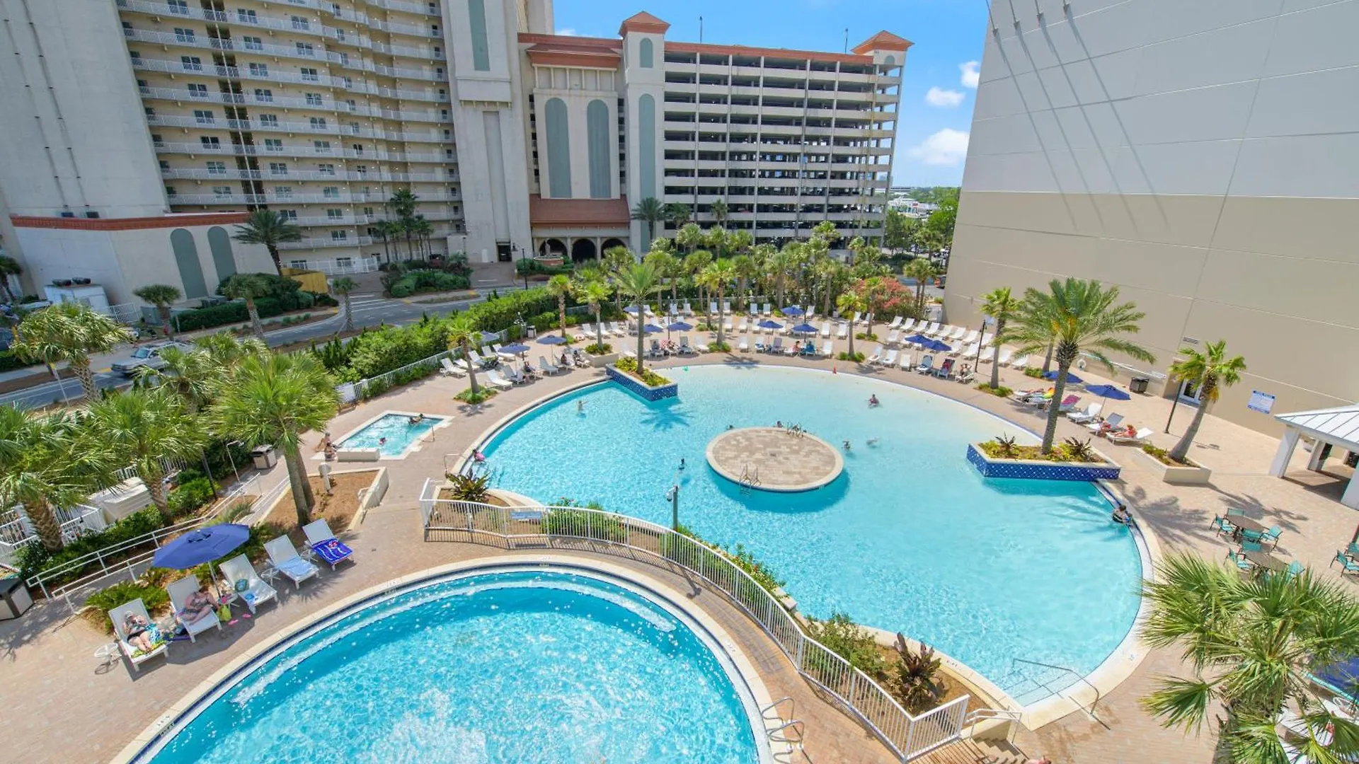 Resort Condo - 5 Pools, Hot Tub, Gym, Wi-Fi Panama City Beach