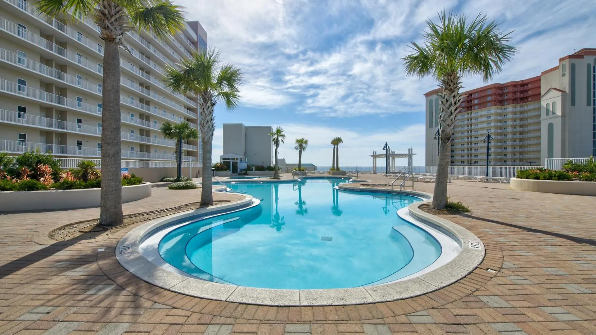 Resort Condo - 5 Pools, Hot Tub, Gym, Wi-Fi Panama City Beach Apartment