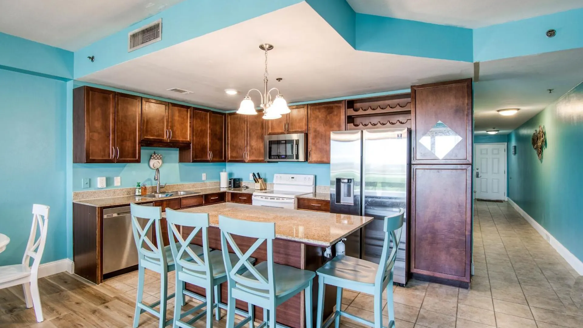 Apartment Resort Condo - 5 Pools, Hot Tub, Gym, Wi-Fi Panama City Beach