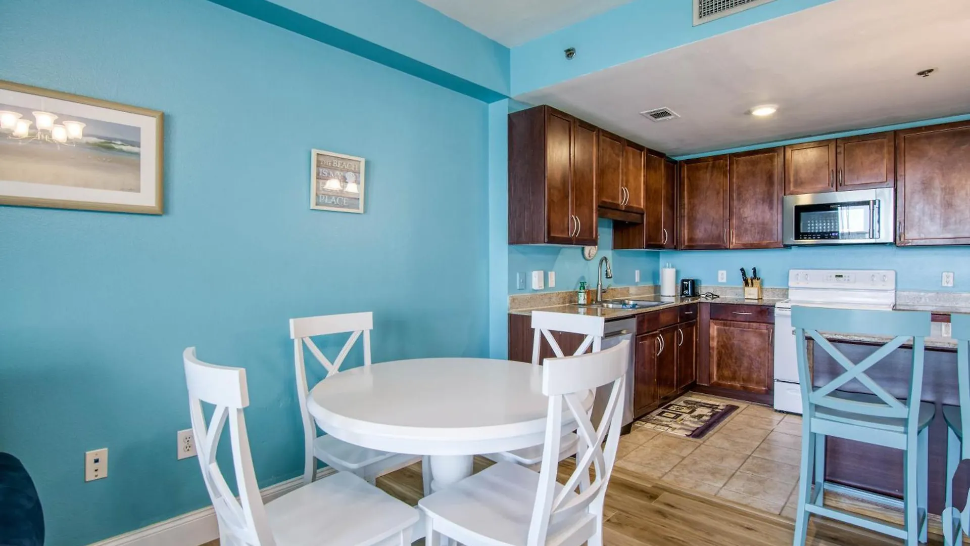 Resort Condo - 5 Pools, Hot Tub, Gym, Wi-Fi Panama City Beach Apartment